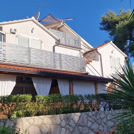 Apartmani Dutkovic Vrboska Kültér fotó