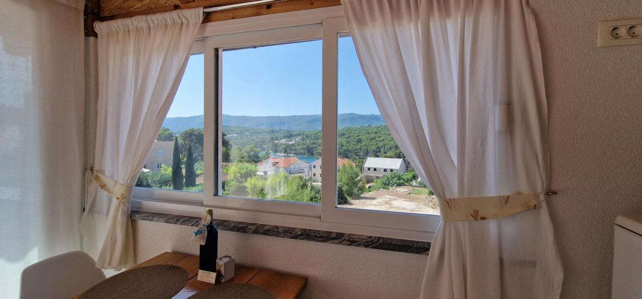 Apartmani Dutkovic Vrboska Kültér fotó