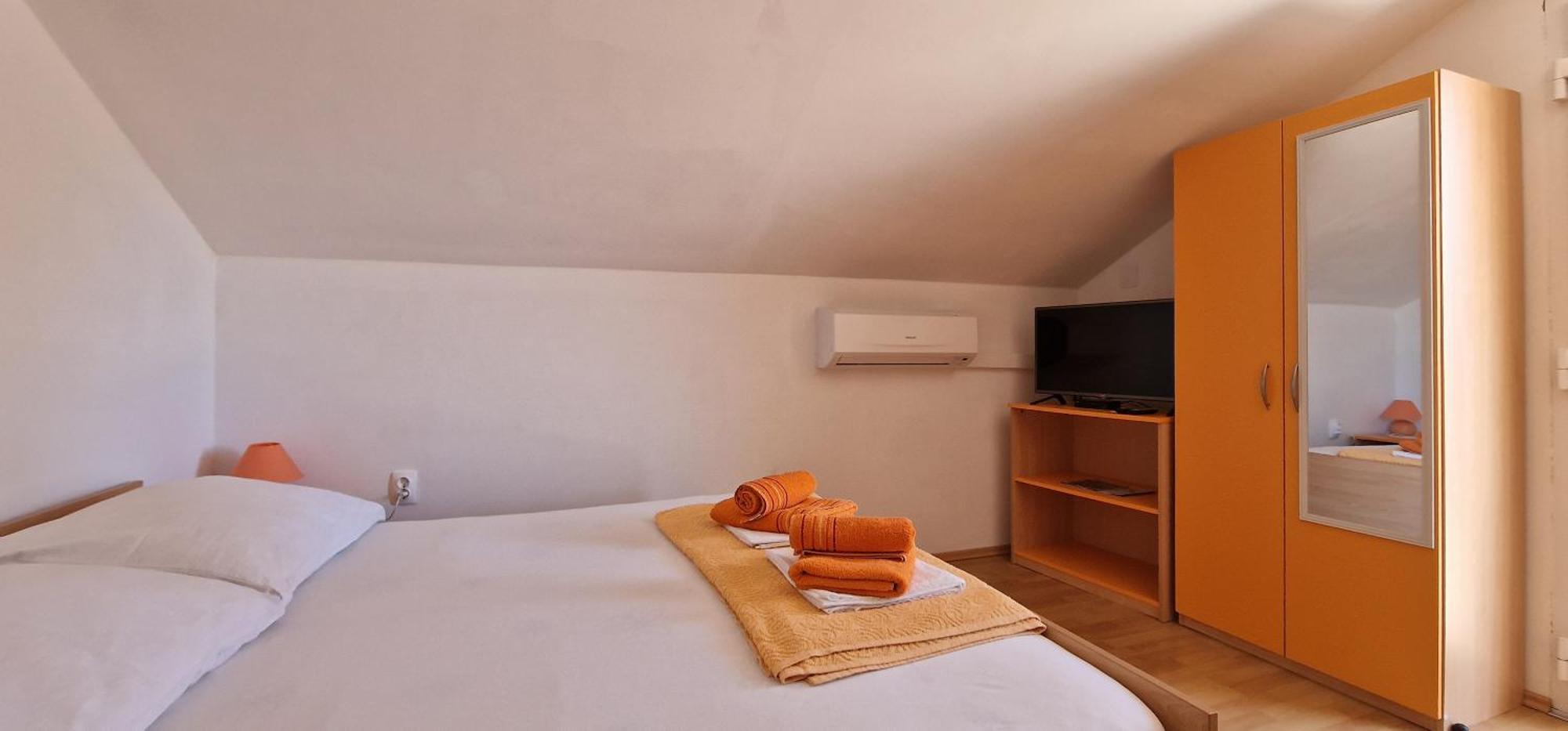 Apartmani Dutkovic Vrboska Kültér fotó