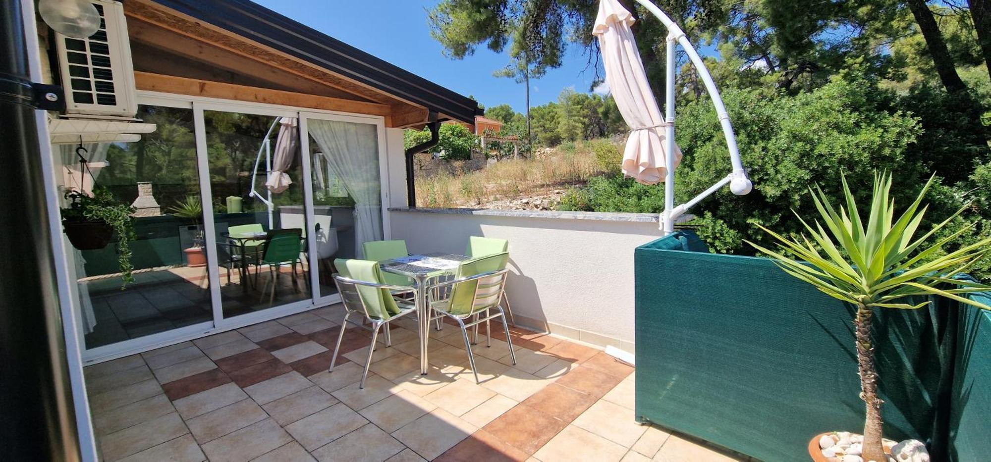 Apartmani Dutkovic Vrboska Kültér fotó